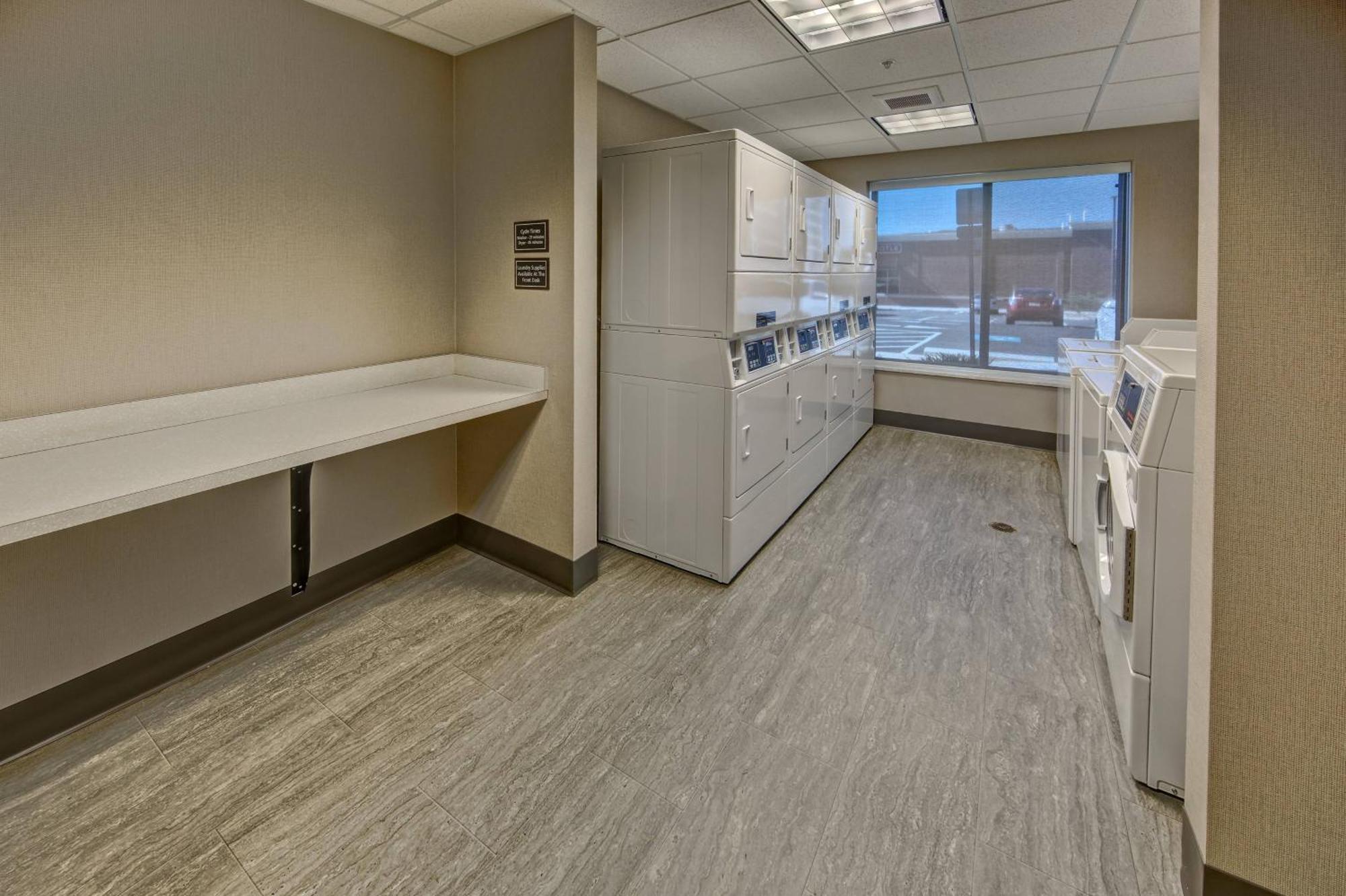 Residence Inn By Marriott Blacksburg-University Екстериор снимка