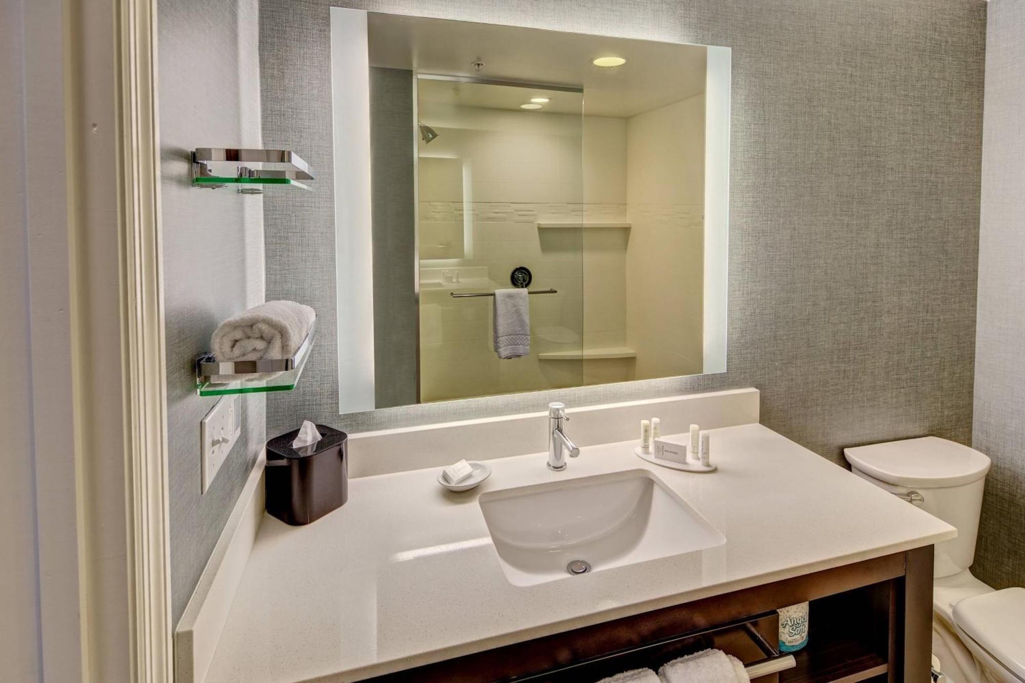 Residence Inn By Marriott Blacksburg-University Екстериор снимка