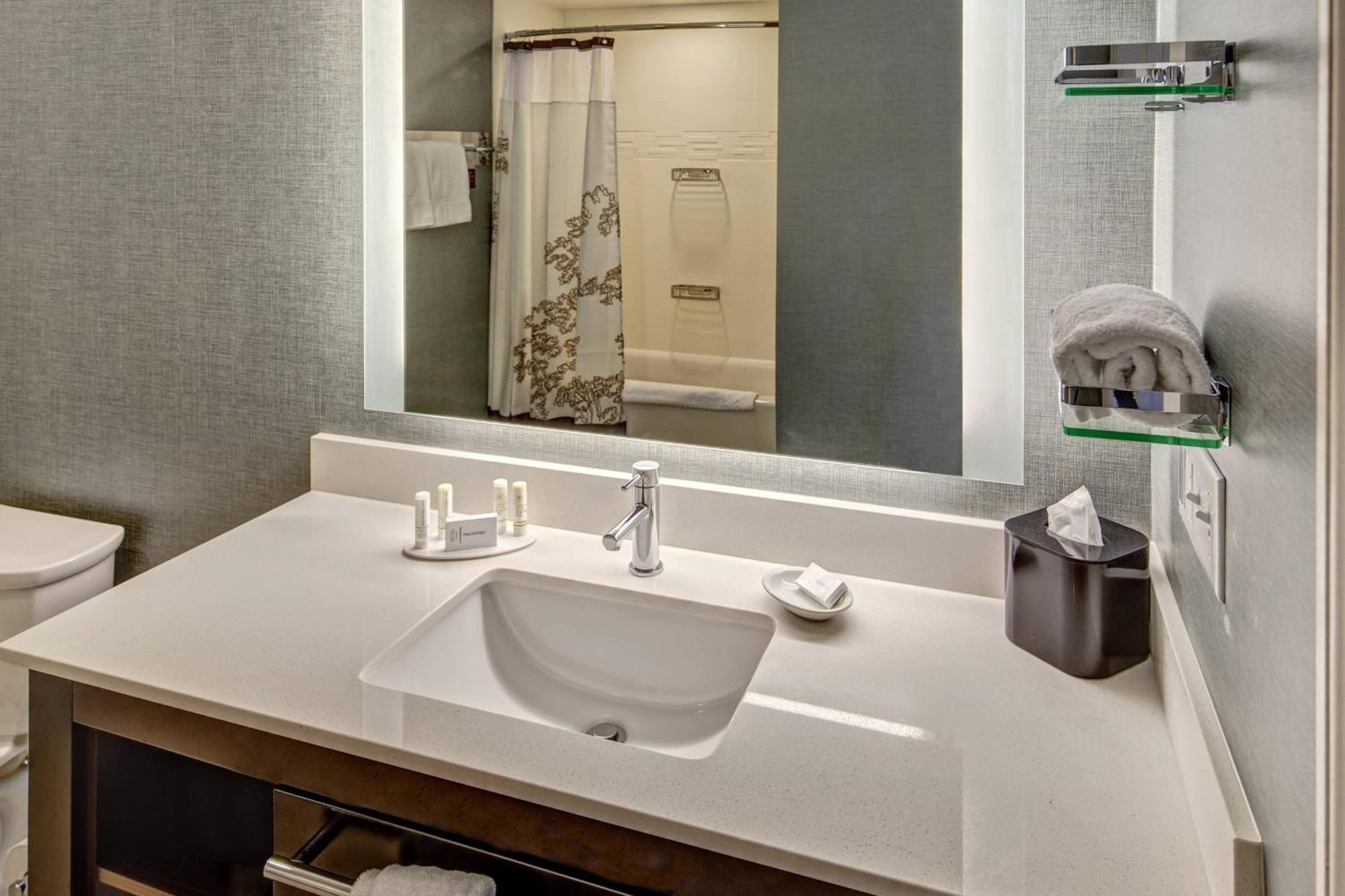 Residence Inn By Marriott Blacksburg-University Екстериор снимка