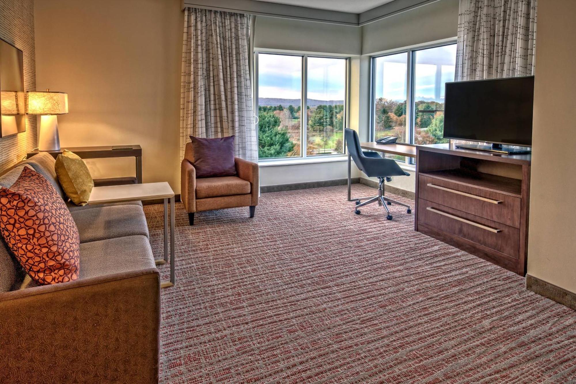 Residence Inn By Marriott Blacksburg-University Екстериор снимка