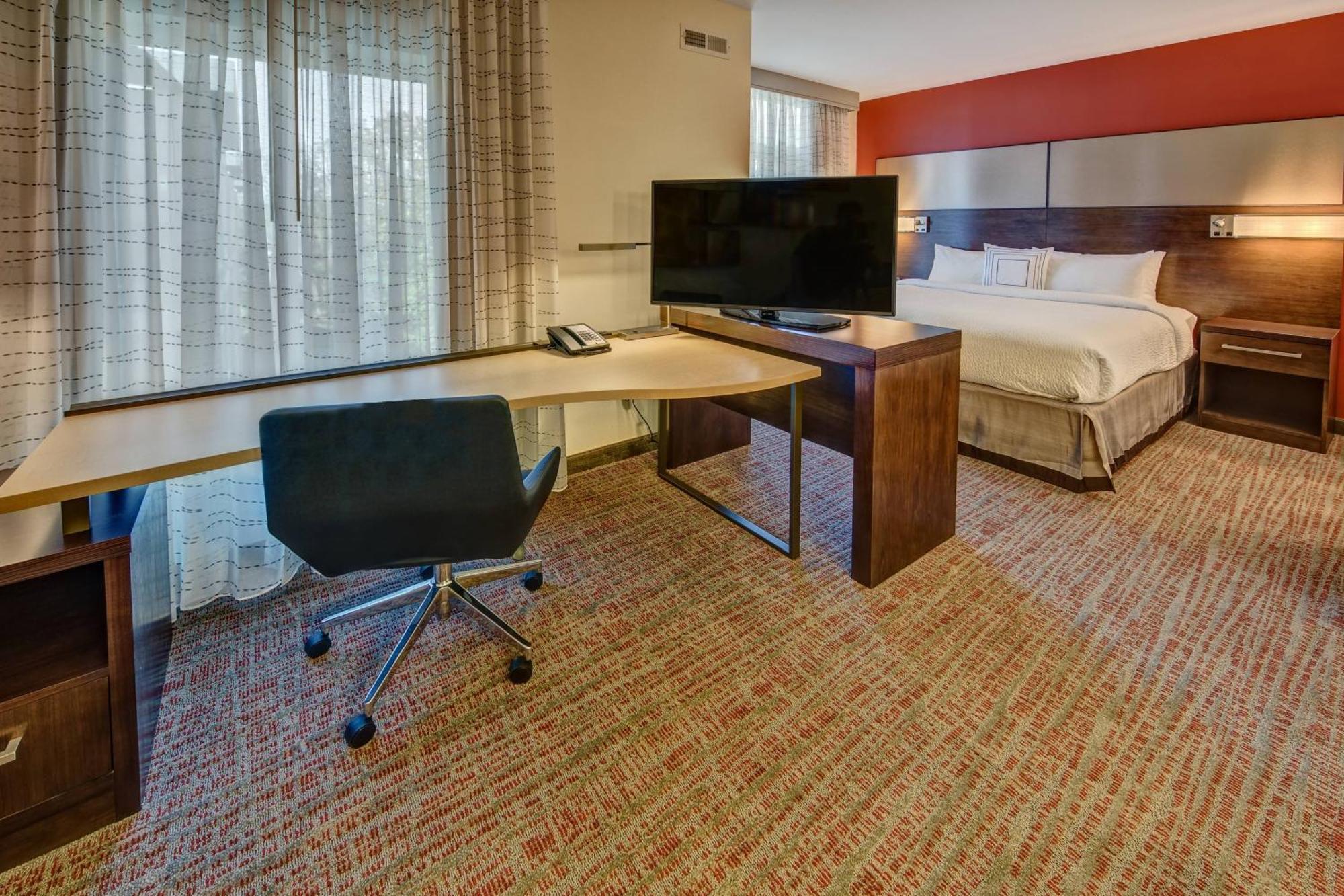 Residence Inn By Marriott Blacksburg-University Екстериор снимка