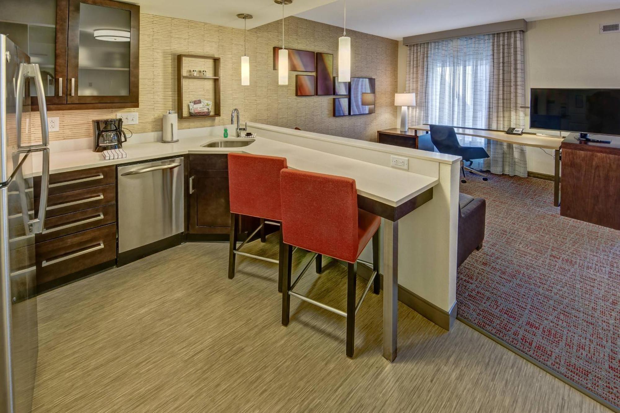 Residence Inn By Marriott Blacksburg-University Екстериор снимка